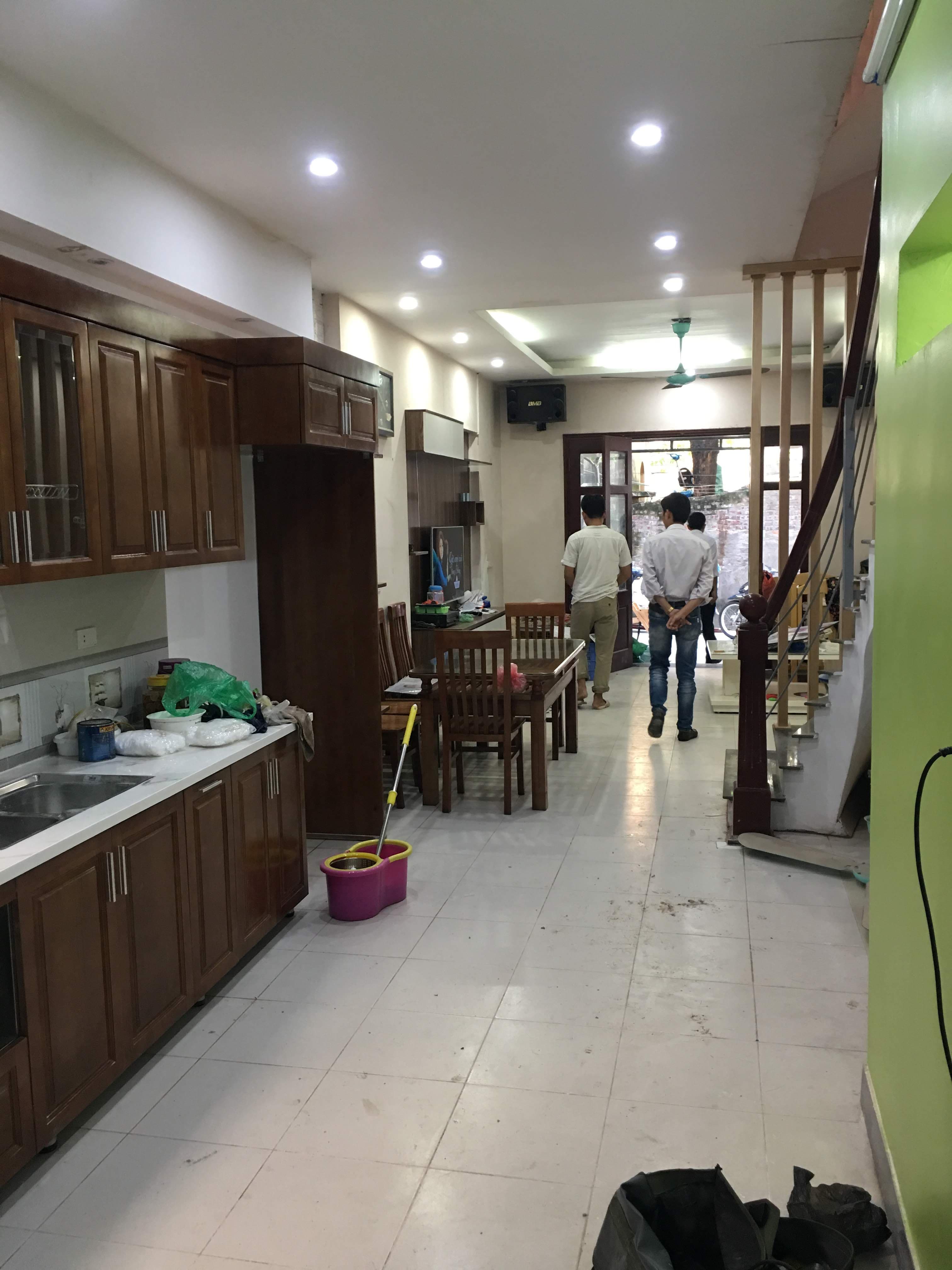 Sơn lại & nâng cấp cải tạo Nhà hàng Sen