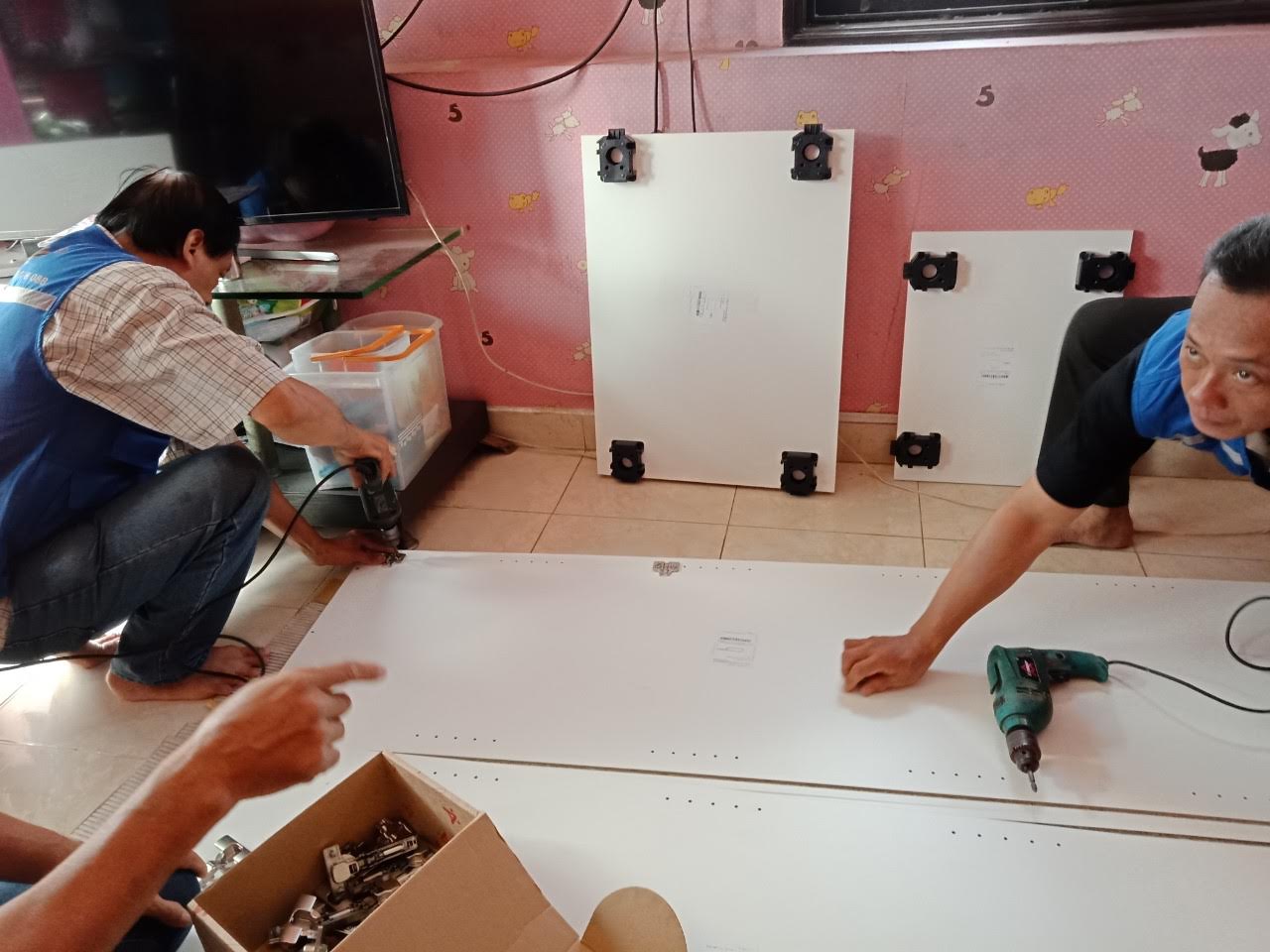 Trang trí nội ngoại thất