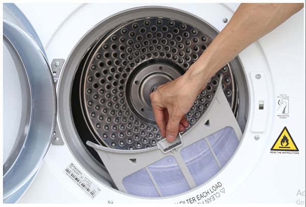 Điện tử, điện lạnh: Vệ sinh máy sấy quần áo tại nhà TPHCM siêu sạch -siêu rẻ May-say-quan-ao-electrolux-1