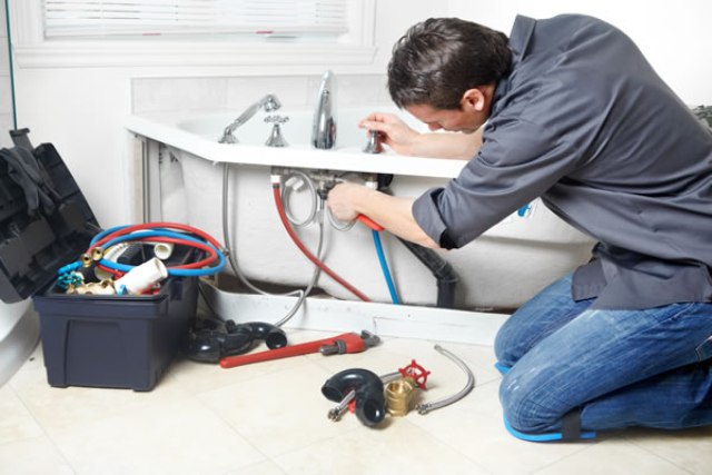 5 sự cố thường gặp về hệ thống đường ống nước trong nhà và cách ...
